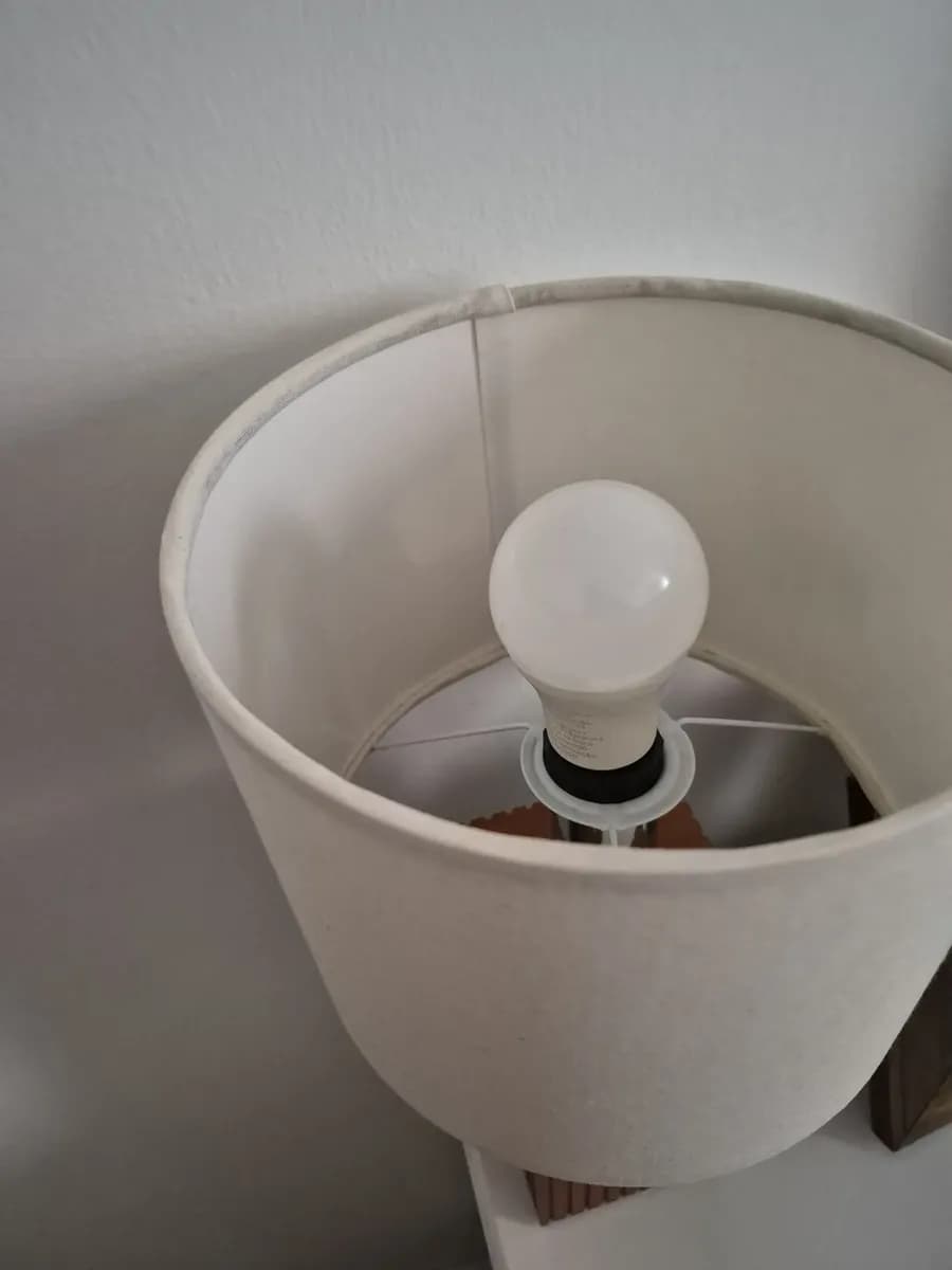 Lâmpada Inteligente LED Wi-Fi RGB 9W E27 Jwcom Compatível Alexa Google — imagem 6